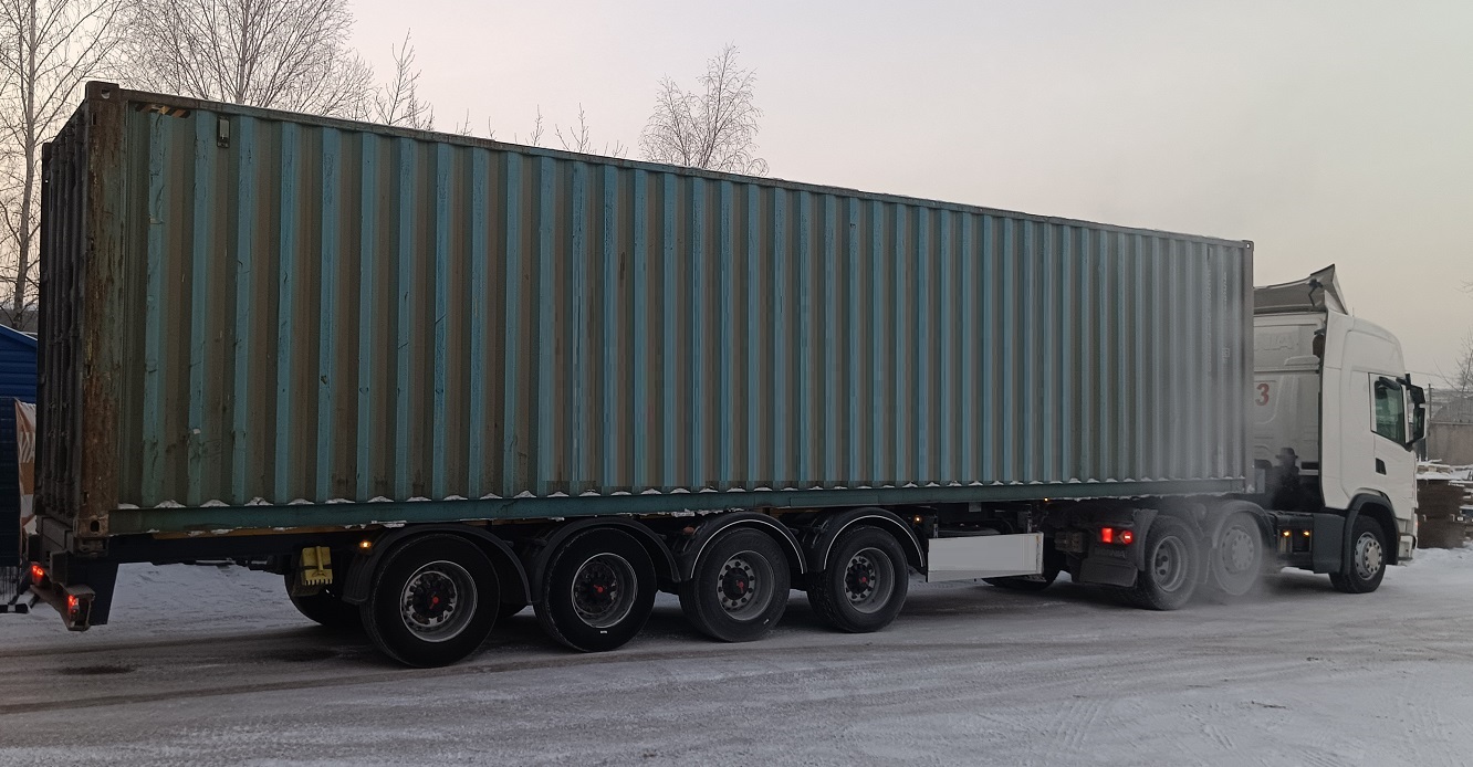 Контейнеровоз для перевозки контейнеров 20 и 40 футов в Буроне